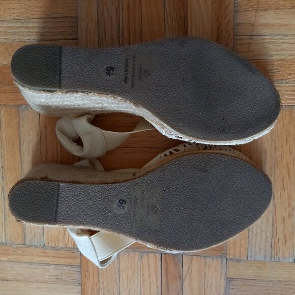 White/beige crochet wedge espadrilles, 6.5 - Picture 5 of 6